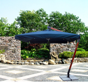 厂家供应3*3M豪华实木大吊伞，户外太阳伞